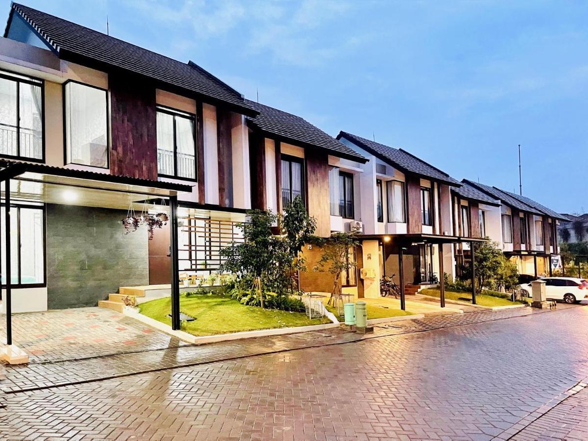 Larisa Homestay Syariah Padalarang Экстерьер фото