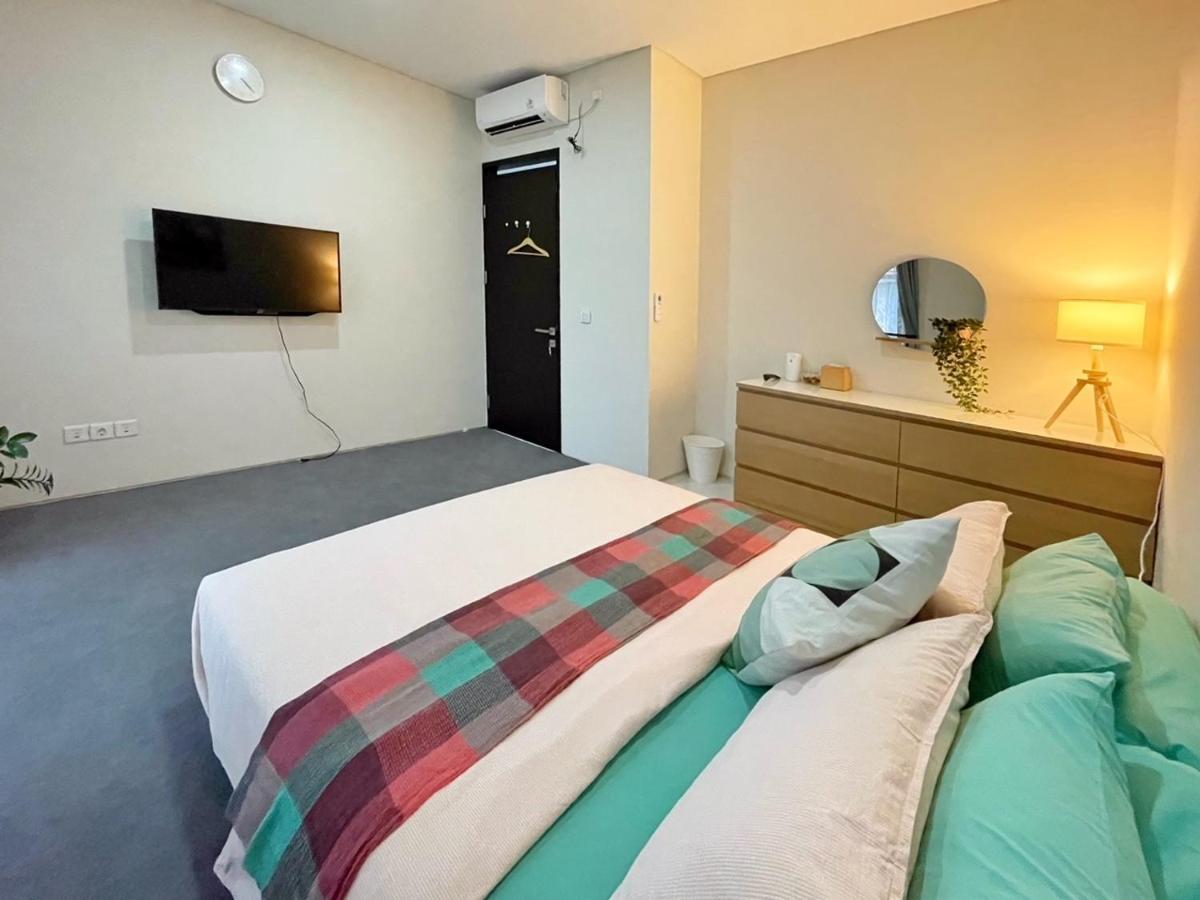 Larisa Homestay Syariah Padalarang Экстерьер фото